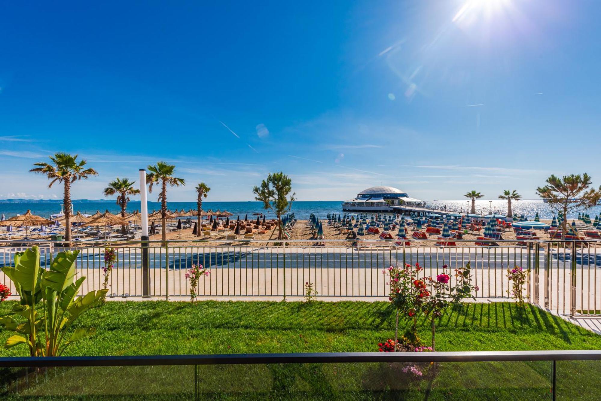 Sea View Apartments Eldo Durrës 외부 사진