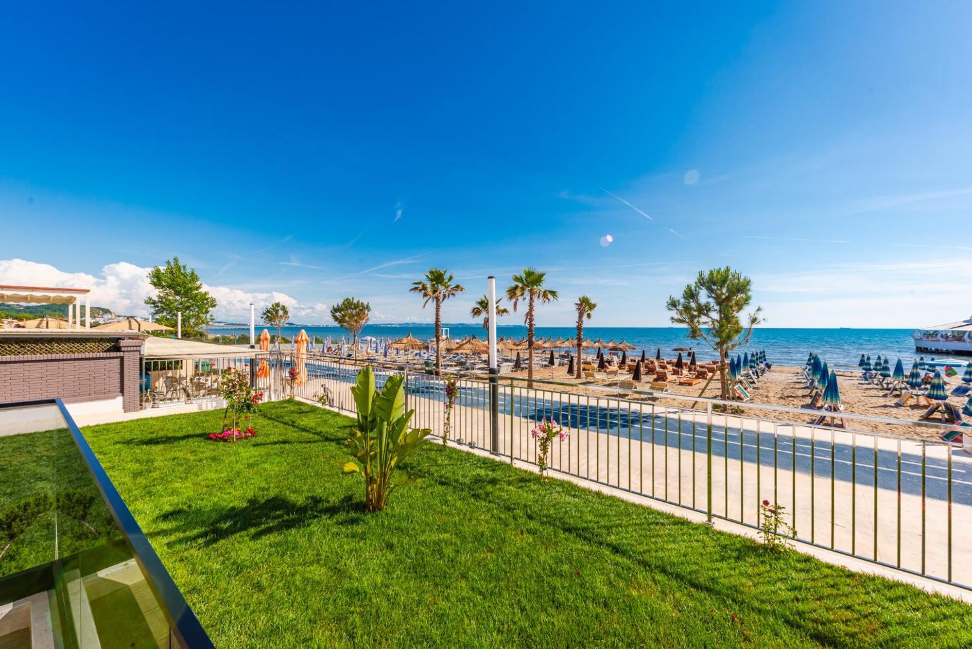 Sea View Apartments Eldo Durrës 외부 사진