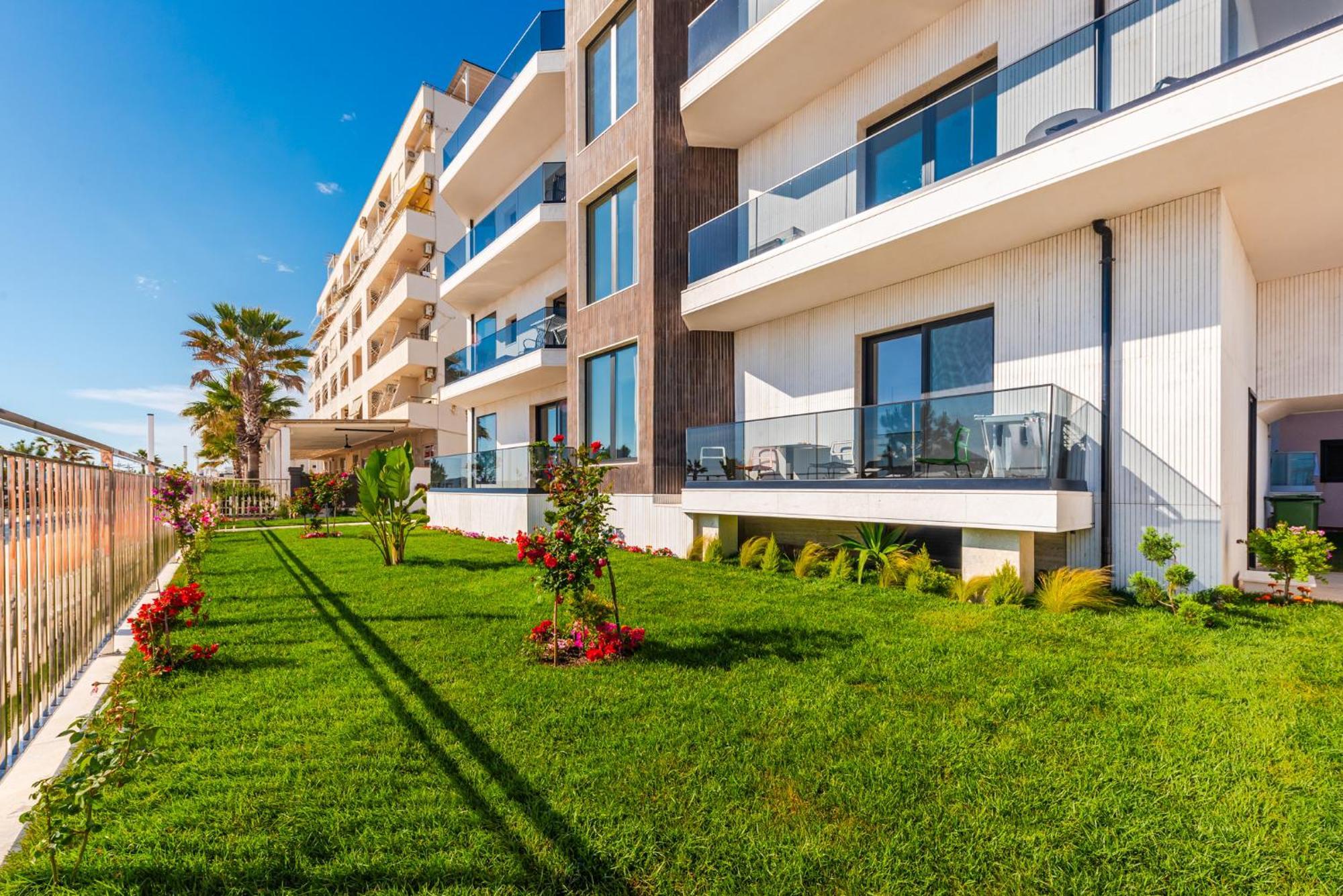 Sea View Apartments Eldo Durrës 외부 사진