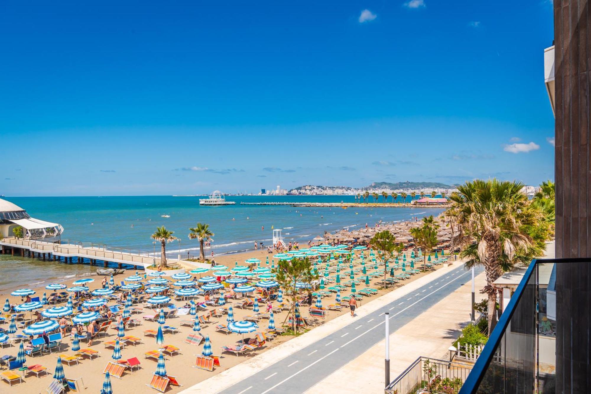Sea View Apartments Eldo Durrës 외부 사진