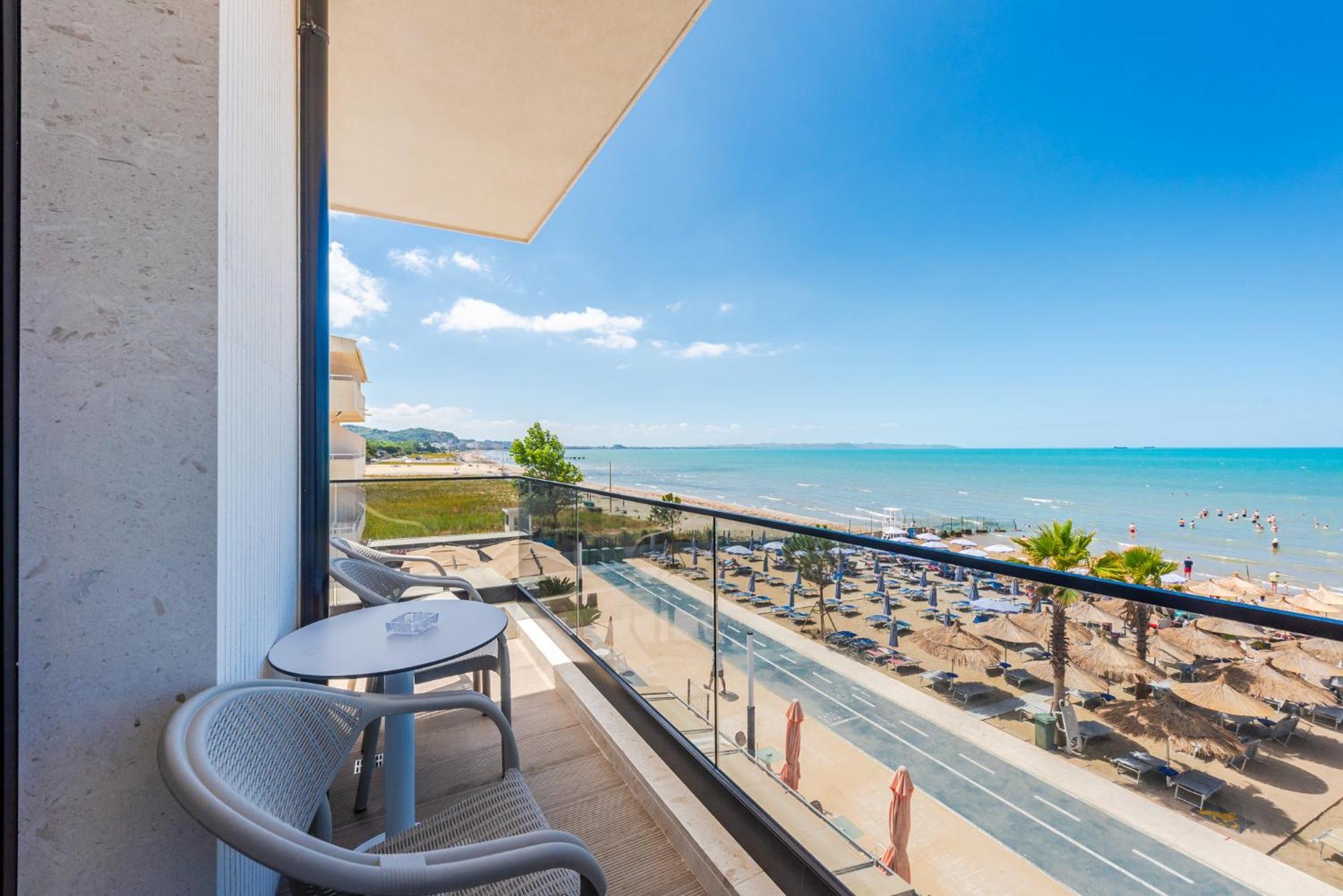 Sea View Apartments Eldo Durrës 외부 사진